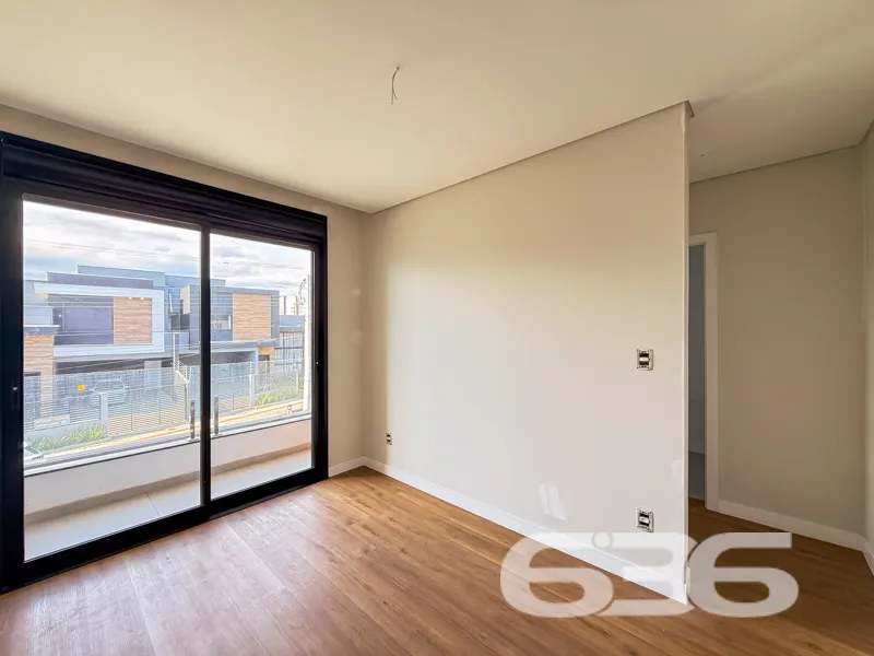 Residência sobrado à venda no Saguaçu, Joinville/S