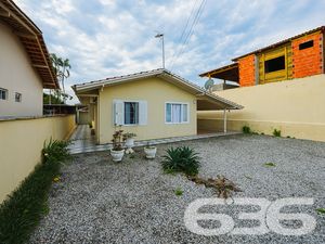 Residência - Salinas - Balneário Barra do Sul