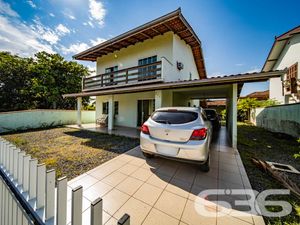 Residência - Ubatuba - São Francisco do Sul