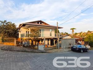 Residência - Jarivatuba - Joinville