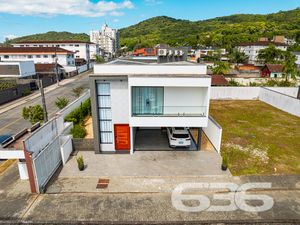 Residência - Saguaçu - Joinville