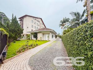 Residência - Saguaçu - Joinville