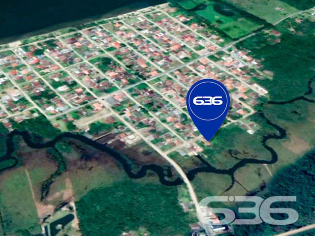 EXCELENTE TERRENO À VENDA NO BAIRRO PINHEIROS

Você não vai querer perder essa chance de construir o projeto dos seus sonhos em um local de crescimento, cercado de experiências inesquecíveis para desfrutar com a sua família!

Apresentamos a você um terreno verdadeiramente único à venda em Balneário Barra do Sul, situado no loteamento Maria Fernanda, no bairro Pinheiros. Com generosos 592m², e impressionantes 14 metros de frente, este lote plano e pronto para construção se tornará o cenário perfeito para o seu projeto pessoal.

Aqui, você terá a liberdade de dar vida ao espaço ideal para criar momentos especiais à beira-mar. Com escritura pública, registro de imóveis e infraestrutura completa, este terreno é a base sólida para materializar o projeto da sua casa na praia.

E a melhor parte? O parcelamento direto com a Imobiliária 636, facilitando o seu caminho para adquirir o espaço perfeito. Não perca esta oportunidade singular de edificar a residência que sempre imaginou, em um ambiente que oferece toda a beleza e tranquilidade que a praia pode proporcionar.

Entre em contato conosco agora mesmo e agende uma visita! Venha vivenciar uma experiência ímpar em Balneário Barra do Sul.

Telefone: (47) 3448-3636
WhatsApp: (47) 99190-0636

Imobiliária 636.