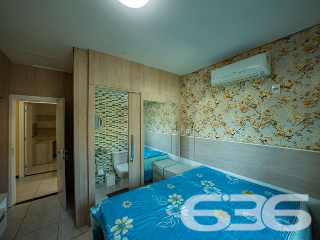 IMÓVEL ENCANTADOR PRÓXIMO À LAGOA

Seja bem-vindo a uma verdadeira joia no bairro Pinheiros, em Balneário Barra do Sul! Apresentamos a você este imóvel encantador que combina conforto, elegância e uma localização verdadeiramente privilegiada. Prepare-se para se apaixonar!

Com uma piscina convidativa a apenas 70 metros da lagoa, este lugar oferece o cenário perfeito para momentos relaxantes e de diversão em família. Os móveis planejados trazem um toque de sofisticação e praticidade, criando um ambiente perfeito para o seu dia a dia.

O sobrado é composto por uma suíte e três quartos espaçosos, garantindo espaço ideal para toda a família. A cozinha gourmet é um verdadeiro destaque, com acabamentos impecáveis ​​que vão encantar os entusiastas da culinária. A sala de estar proporciona um ambiente acolhedor para receber amigos e familiares.

A área de festa com churrasqueira é um convite para celebrar momentos especiais com grande estilo. Além disso, a garagem coberta para um carro oferece comodidade e segurança, enquanto o lindo jardim cria uma atmosfera incrível no local.

Com uma área construída de 144m² em um terreno de 300m², este imóvel é perfeito para quem busca espaço e conforto em um dos bairros mais desejados da região.

Não perca a oportunidade de adquirir este imóvel único, que tenha uma localização privilegiada e acabamentos de alta qualidade.

Entre em contato conosco agora mesmo para agendar uma visita e vivenciar toda a beleza e charme que este imóvel tem a oferecer.

Saiba mais: Telefone: (47) 3448-3636
 WhatsApp: (47) 99190-0636

Imobiliária 636.