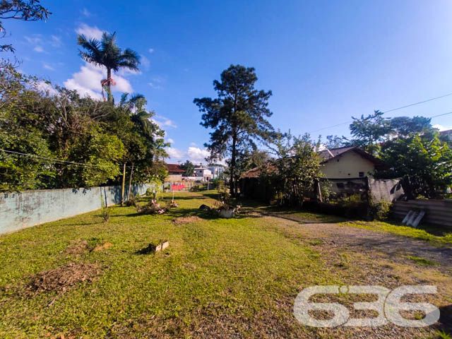 OPORTUNIDADE IMPERDÍVEL PARA INVESTIMENTO E FUTURO - ESTUDA PERMUTA
Imagine possibilidades ilimitadas em um terreno de 1.834m², com 24 metros de frente e localizado no promissor bairro Itaum, em Joinville. Este não é apenas um terreno - é um convite para realizar seus sonhos!
Neste espaço estratégico, você encontrará não apenas terra, mas um mundo de possibilidades. O verdadeiro tesouro está no terreno, aguardando sua visão e criatividade para se transformar em um empreendimento incrível.
Situado perto de conveniências essenciais, como o Hiper Condor, Posto Ipiranga Mônaco e Hotel Graciosa, você estará no epicentro da comodidade. O fácil acesso às principais vias da cidade é uma vantagem adicional.
Está pronto para investir em seu futuro? Este terreno não é apenas uma transação, mas uma jornada para oportunidades sem limites. Agende uma visita agora mesmo e comece a moldar o amanhã!
Fale conosco e saiba mais:
Telefone: (47) 3451-0636
WhatsApp: (47) 99190-0636
Imobiliária 636.