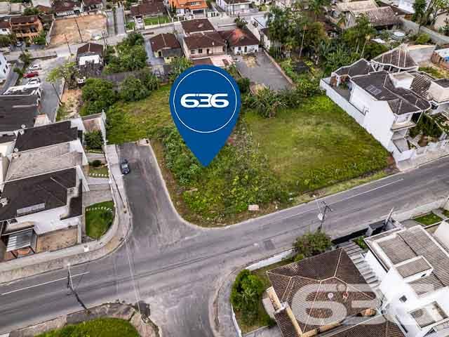 VENDE-SE TERRENO, NO BAIRRO FLORESTA, EM JOINVILLE
São 554m² de terreno amplo, sendo 11m² de frente. Local em boas condições e ótima localização, pronto para obras. Excelente para você que procura por um cantinho para começar aquela construção tão sonhada!
Situado em uma rua pavimentada no bairro Floresta, zona sul de Joinville, ótimo para você que procura por um espaço comercial e com excelentes infraestruturas para começar aquele negócio.
O terreno fica próximo de estabelecimentos e comércios de suma importância diária, com fácil acesso as principais vias da região, há cerca de 20 minutos do centro da cidade.
Uma ótima oportunidade de você adquirir esse vantajoso espaço na maior cidade de Santa Catarina.
Esperamos por você!!!
Fale conosco:
IMOBILIÁRIA 636.
Telefone: (47) 3451-0636
WhatsApp: (47) 99190-0636