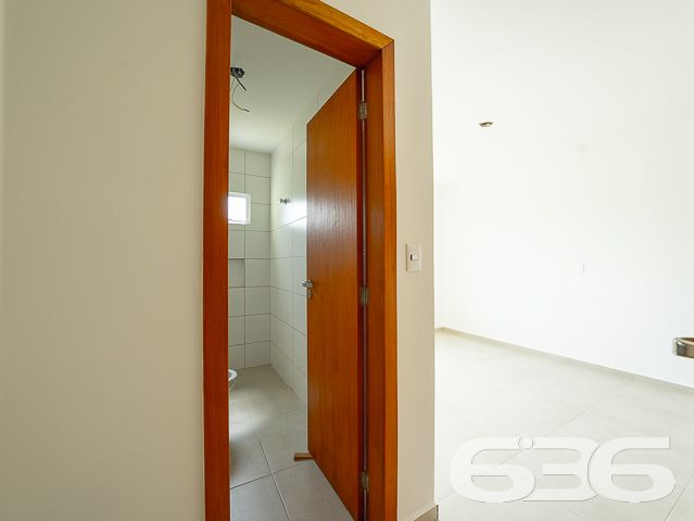 ÓTIMO SOBRADO TRIPLEX COM 4 SUÍTES COM CLOSET DE FRENTE PARA O MAR EM ITAJUBA
Este é simplesmente um imóvel espetacular! Conta com 4 suítes espaçosas e confortáveis, cada uma com seu próprio closet, para que você tenha todo o espaço necessário para organizar suas roupas e pertences. Além disso, a casa conta com uma incrível área externa, com piscina e churrasqueira, para momentos de lazer e descontração em família e com amigos.
Localizado em um condomínio fechado, com segurança 24 horas, este sobrado oferece todo o conforto e privacidade que você procura. Com um design moderno e sofisticado, a casa conta com uma ampla sala de estar e jantar, integrada com a cozinha, para momentos de convívio e descontração.
E o melhor de tudo: são 143m² de área privativa, de frente para o mar, proporcionando uma vista deslumbrante e o som das ondas do mar para relaxar e renovar as energias.
Conta com 2 vagas de garagem.
Somente o fato de abrir a janela enxergar aquela imensidão azul faz qualquer pessoa concordar que não existe vista mais linda do que ver o mar da janela da sua morada.
Adquirir um imóvel de frente para a praia é adquirir qualidade de vida.
Não perca tempo! Venha viver histórias inesquecíveis aqui.
Fale conosco e saiba mais:
Telefone: (47) 3451-0636
WhatsApp: (47) 99190-0636
Imobiliária 636.