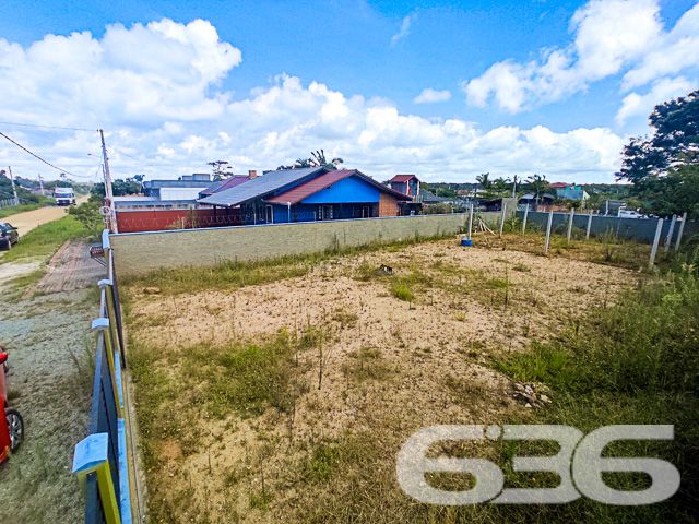 ???? Oportunidade Única na Maravilhosa Praia do Ervino, São Francisco do Sul - SC! ????
Seu pedacinho de paraíso espera por você a apenas 800 metros da deslumbrante Praia do Ervino. ???? Este terreno exclusivo de 364 m², completamente murado, oferece a oportunidade de construir o refúgio dos seus sonhos em uma das praias mais encantadoras de Santa Catarina.
???? Próximo ao Mar: A apenas 800 metros da Praia do Ervino, este terreno oferece a conveniência de estar próximo à areia e ao mar, permitindo que você aproveite a beleza natural sempre que desejar.
Localização Privilegiada:
Este terreno representa uma rara oportunidade de investimento na paradisíaca São Francisco do Sul. Desfrute da qualidade de vida à beira-mar, com fácil acesso a comodidades locais e atrações turísticas.
Não deixe essa chance escapar!
Contate-nos agora mesmo para mais informações ou agendar uma visita ao local. Faça parte deste cenário deslumbrante, construindo sua casa no coração da Praia do Ervino. ???? Seu futuro à beira-mar começa aqui! ????????
Com mais de 30 anos de experiência, a 636 Negócios Imobiliários é sua aliada na busca pelo imóvel ideal. Entre em contato pelo telefone (47) 3448-3636 ou WhatsApp (47) 99190-0636 e dê o primeiro passo para a vida na praia que você sempre sonhou.