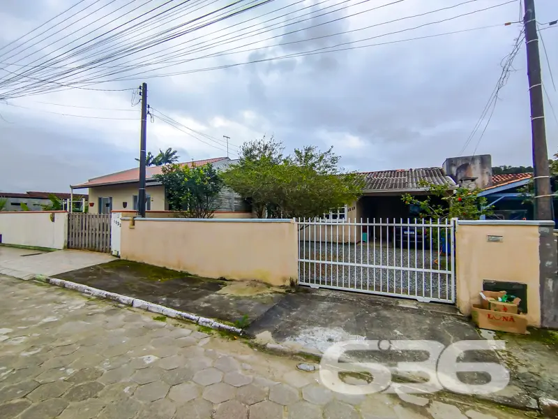 Residência - Costeira - Balneário Barra do Sul