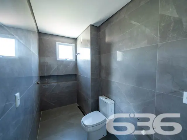 VENDE-SE COBERTURA DE LUXO COM 3 SUÍTES NO BAIRRO