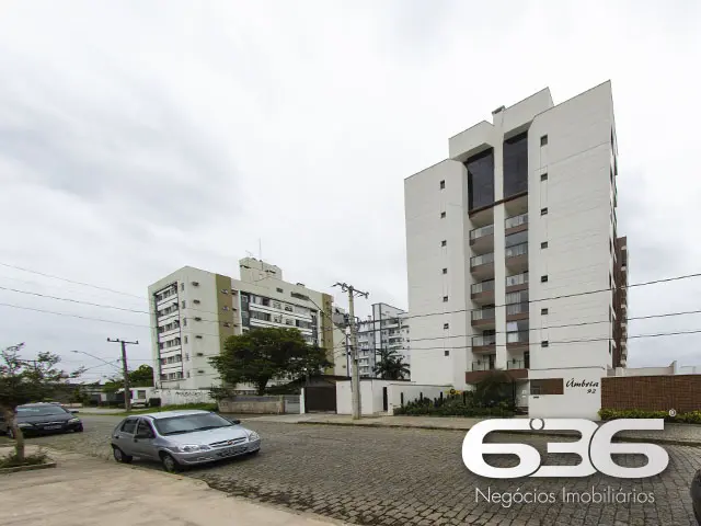 COBERTURA ESPETACULAR COM 3 QUARTOS NO ANITA GARIB