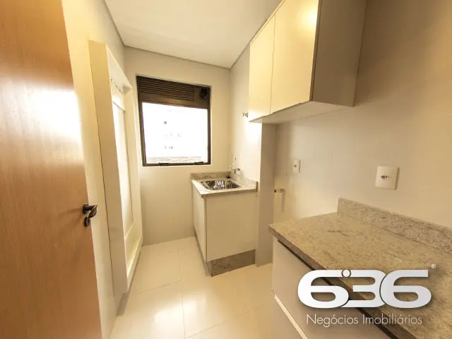 COBERTURA ESPETACULAR COM 3 QUARTOS NO ANITA GARIB