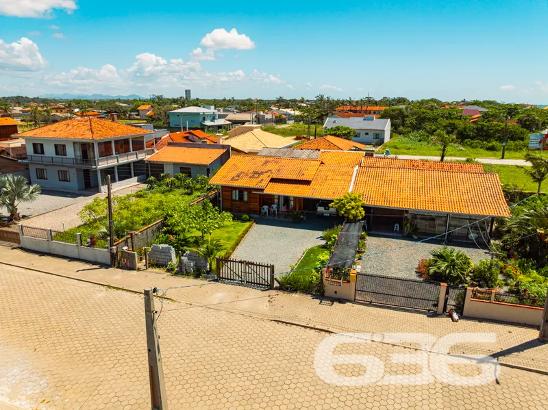 Residência à venda no Salinas, Balneário Barra do 