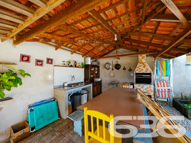 OPORTUNIDADE EM SALINAS: CONFORTO E LUXO A 100 MET