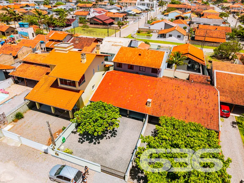 Sobrado dos Sonhos em Balneário Barra do Sul - Amp