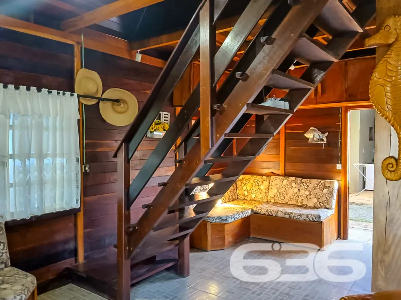 Sobrado à venda no bairro Salinas, Balneário Barra