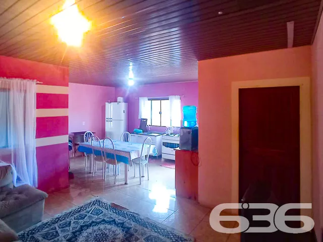 CASA DE 3 QUARTOS NO BAIRRO SALINAS - ESTUDA PERMU