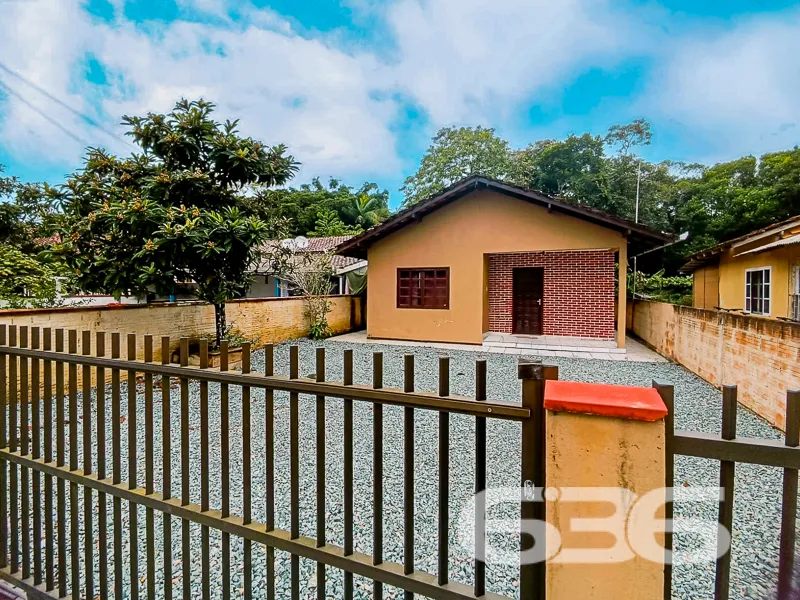 Casa à venda no Pinheiros, Balneário Barra do Sul 
