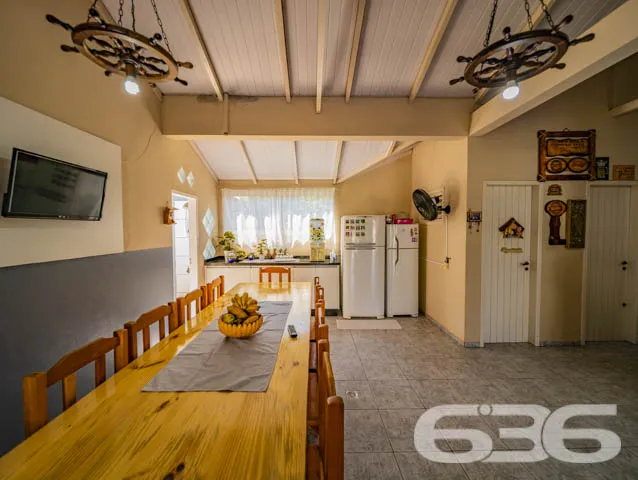 Casa à venda no bairro Pinheiros em Balneário Barr