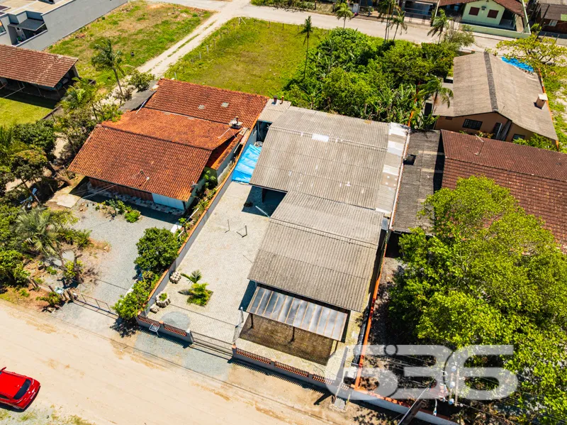 Descubra o Encanto de Morar Próximo à Natureza!
L