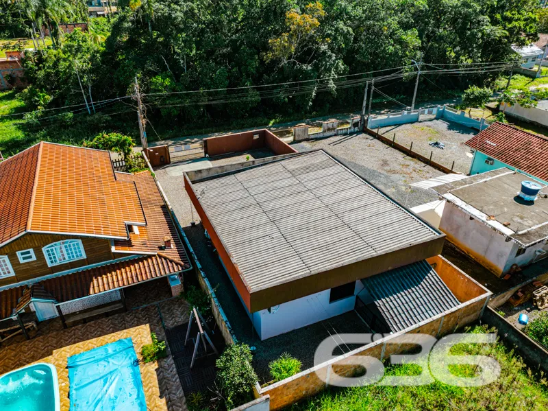 Casa à venda no bairro Costeira, em Balneário Barr