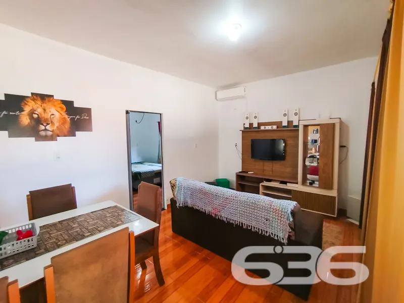 Casa à venda no bairro Costeira, em Balneário Barr