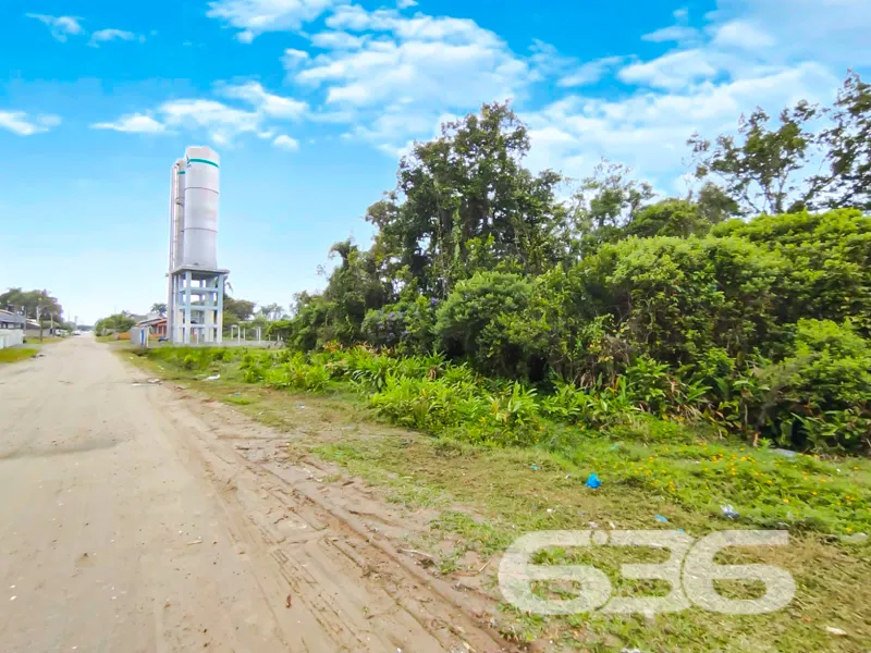 Descubra um pedaço do paraíso em Balneário Barra d