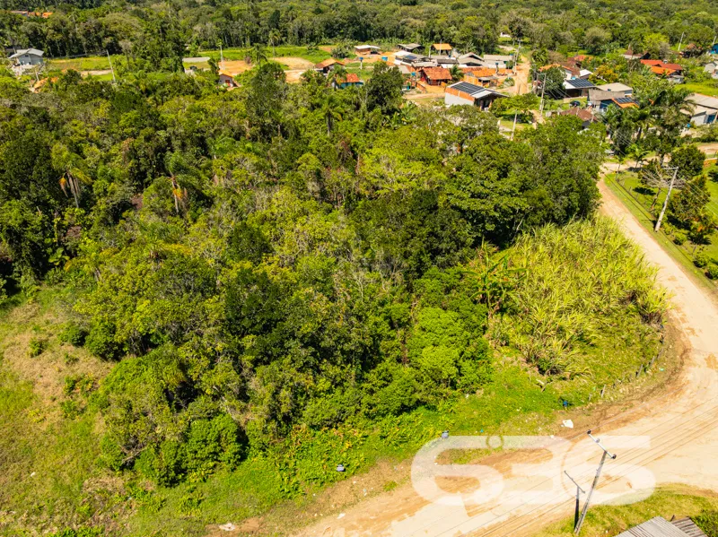 Descubra um pedaço do paraíso em Balneário Barra d