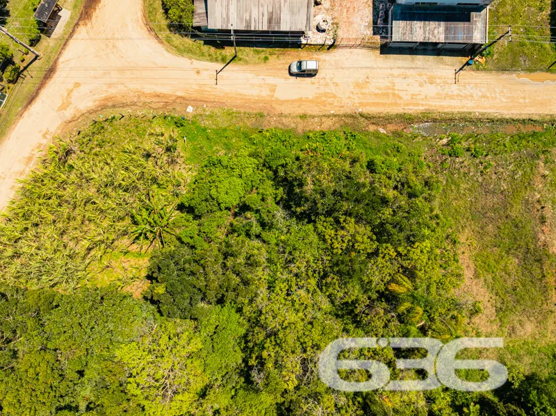 Descubra um pedaço do paraíso em Balneário Barra d