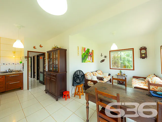 EXCELENTE CASA COM 3 QUARTOS + OFICINA A APENAS 22