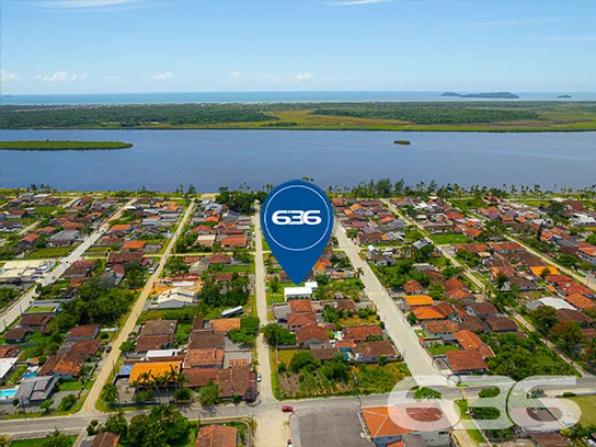 EXCELENTE CASA COM 3 QUARTOS + OFICINA A APENAS 22