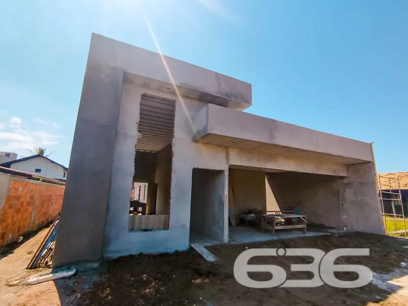 Casa à venda no bairro Salinas, Balneário Barra do