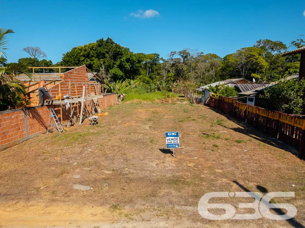 VENDE-SE TERRENO PRONTO PARA CONSTRUIR NO BAIRRO S