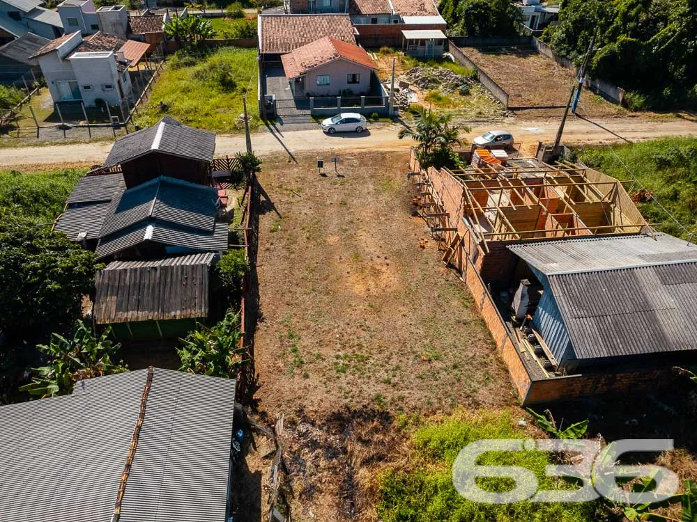 VENDE-SE TERRENO PRONTO PARA CONSTRUIR NO BAIRRO S