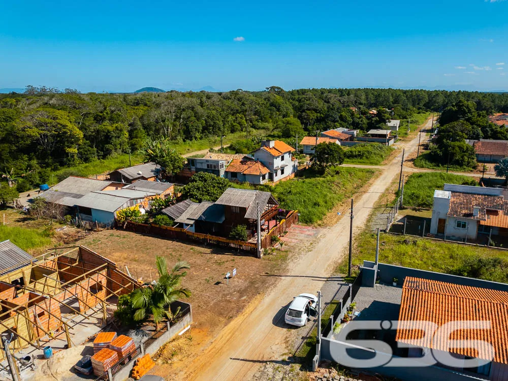 VENDE-SE TERRENO PRONTO PARA CONSTRUIR NO BAIRRO S