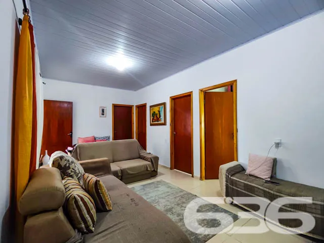 RESIDÊNCIA TÉRREA À VENDA EM BALNEÁRIO BARRA DO SU