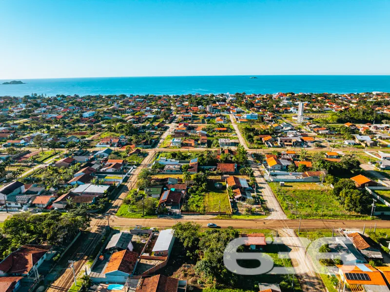 Terreno à venda no bairro Salinas em Balneário Bar