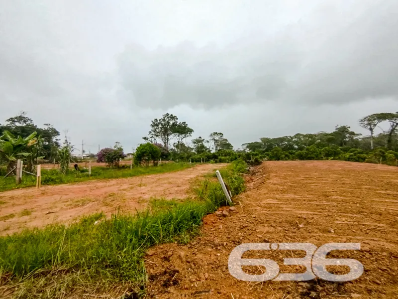 Terreno à venda no bairro Salinas, em Balneário Ba