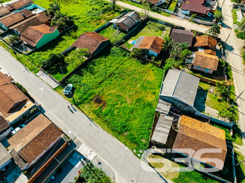 Terreno à venda no Centro de Balneário Barra do Su