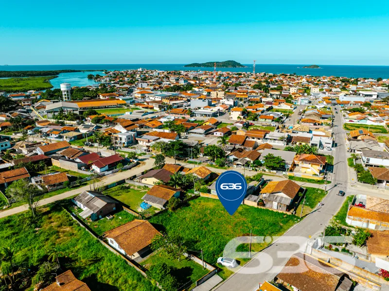 Terreno à venda no Centro de Balneário Barra do Su