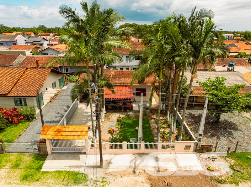 Casa em Balneário Barra do Sul à venda no bairro C