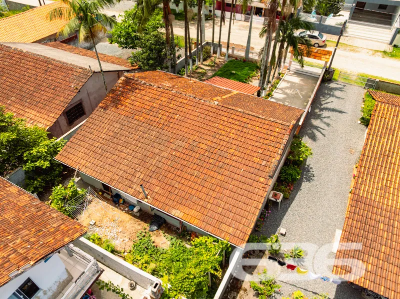 Casa em Balneário Barra do Sul à venda no bairro C