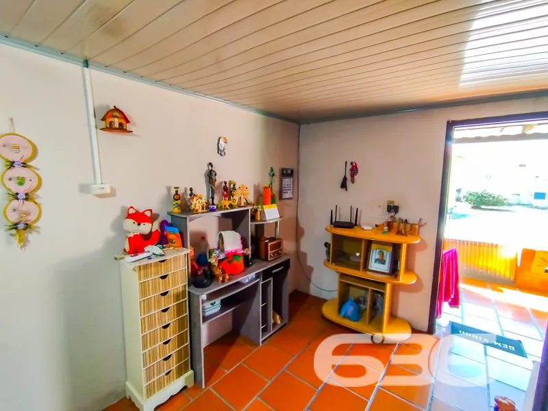 Oportunidade Única de Moradia: Residência Térrea e