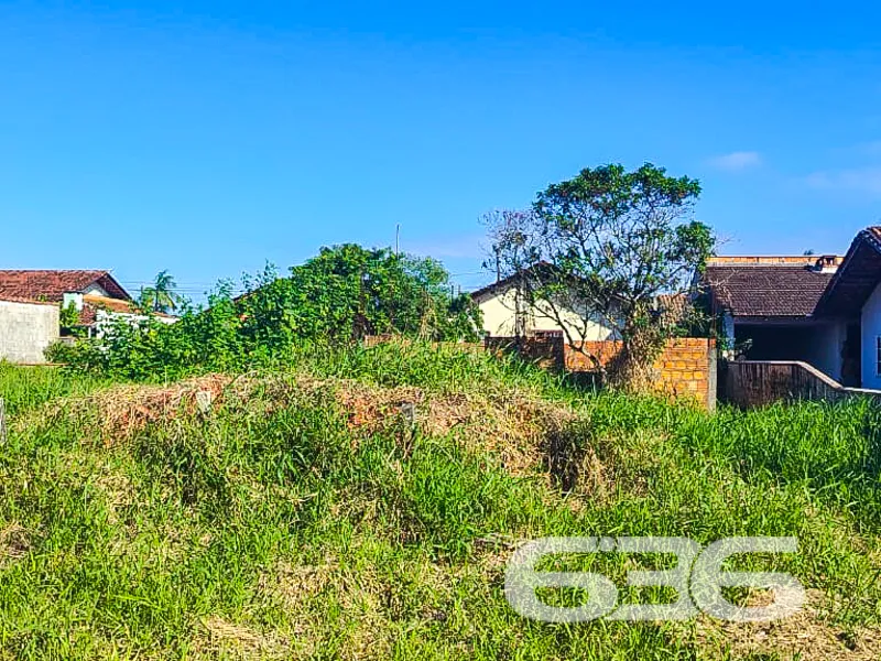 Seu próximo investimento está aqui: terreno amplo,