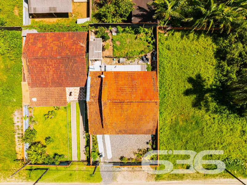 Encante-se com Esta Oportunidade Única em Balneári