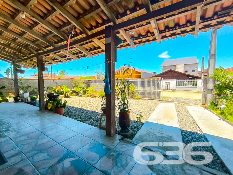 Encante-se com Esta Oportunidade Única em Balneári