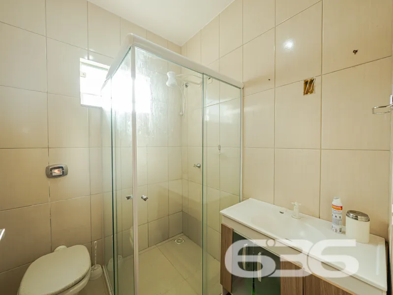 Ampla residência térrea à venda no bairro Salinas 