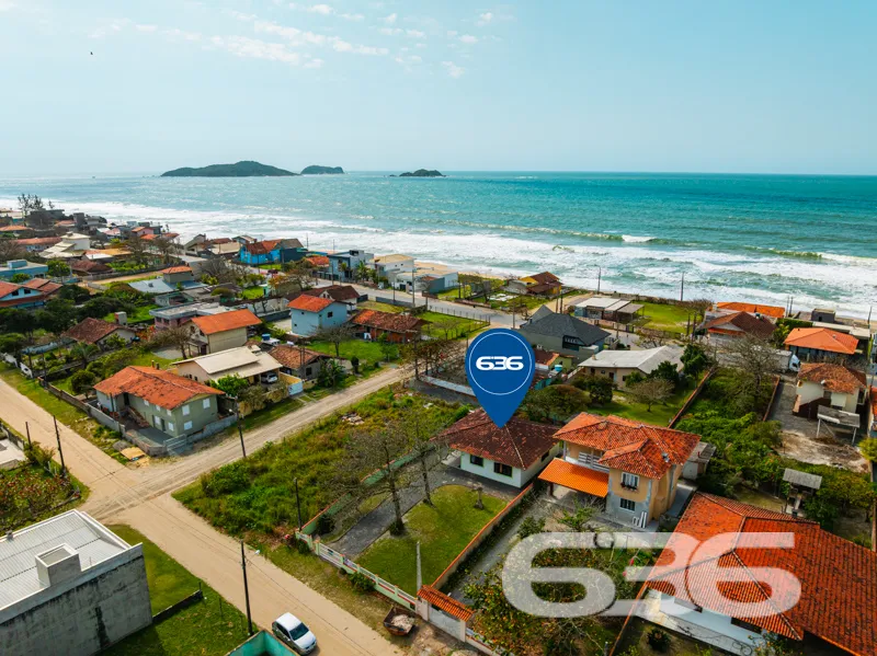 Descubra Seu Refúgio à Beira-Mar em Balneário Barr