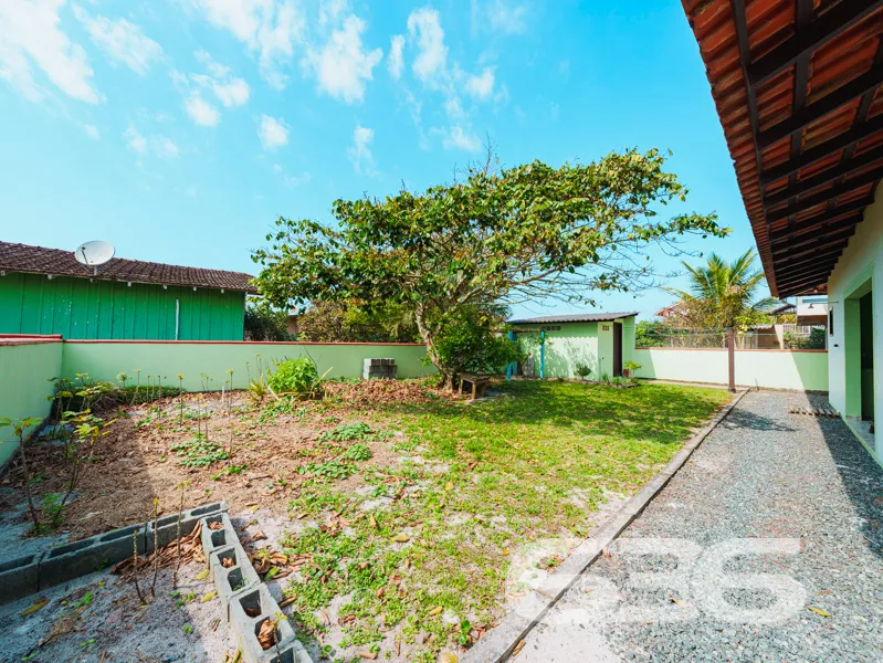 Descubra Seu Refúgio à Beira-Mar em Balneário Barr