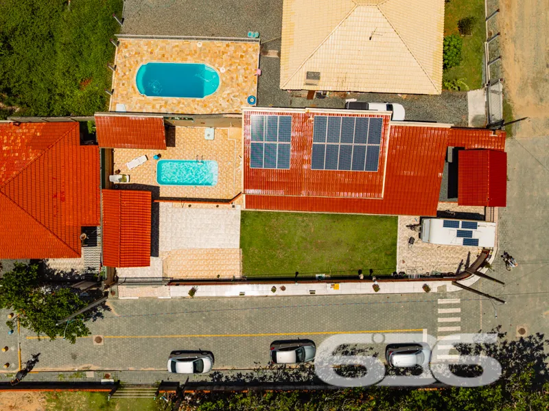 Sobrado à venda no bairro Salinas em Balneário Bar